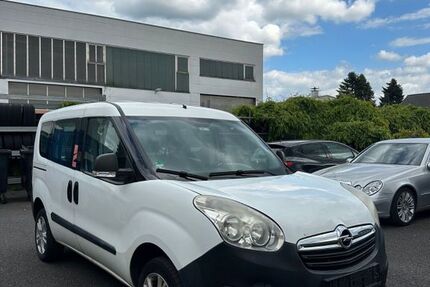 Opel Combo 83.000 km 3.990 &euro; ratingen 40880