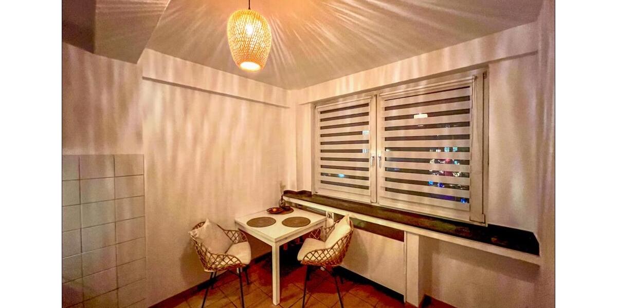Etagenwohnung Düsseldorf Pempelfort - 2 Zimmer, 72 m&sup2;, 1.499&euro; | Angebot:27567528
