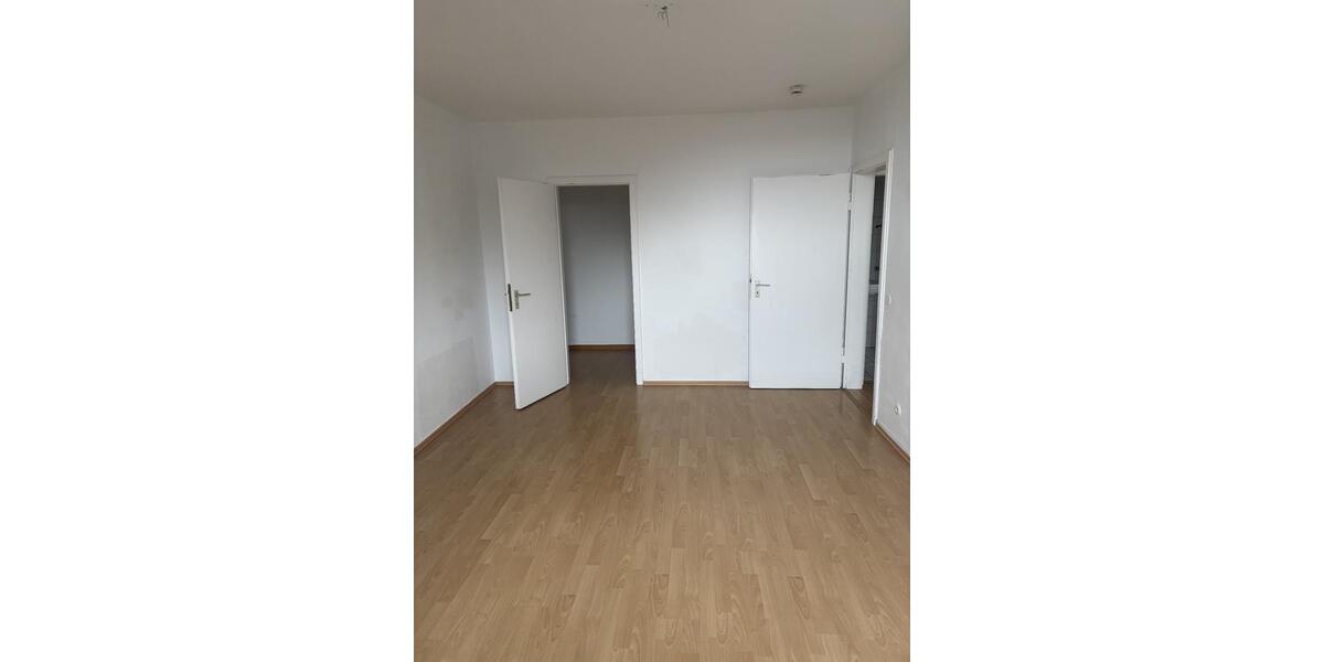 Etagenwohnung Essen Stadtbezirk II - 3 Zimmer, 76 m&sup2;, 550&euro; | Angebot:25871620