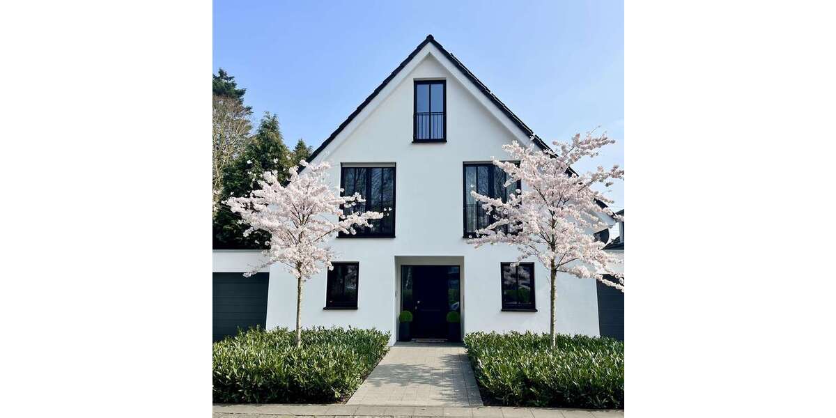 Einfamilienhaus Meerbusch - 7 Zimmer, 250 m&sup2;, 1.825.000&euro; | Angebot:25376792