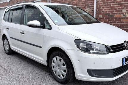 VW Touran 229.000 km 4.800 &euro; Schwelm 58332
