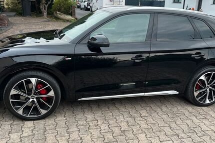 Audi Q5 145.000 km 27.950 &euro; Düsseldorf 40231