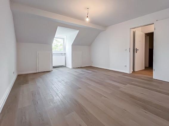 Dachgeschoßwohnung Bochum Wiemelhausen - 2.5 Zimmer, 69 m&sup2;, 897&euro; | Angebot:27572063