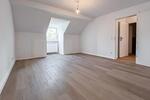 Dachgeschoßwohnung Bochum Wiemelhausen - 2.5 Zimmer, 69 m&sup2;, 897&euro; | Angebot:27572063