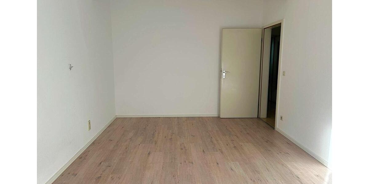 Etagenwohnung Hagen - 2 Zimmer, 86 m&sup2;, 500&euro; | Angebot:24535145