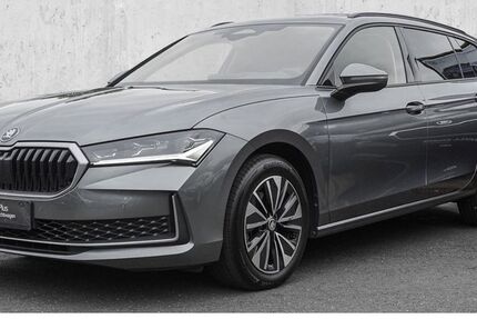 Skoda Superb 49.297 km 31.850 &euro; Düsseldorf 40474