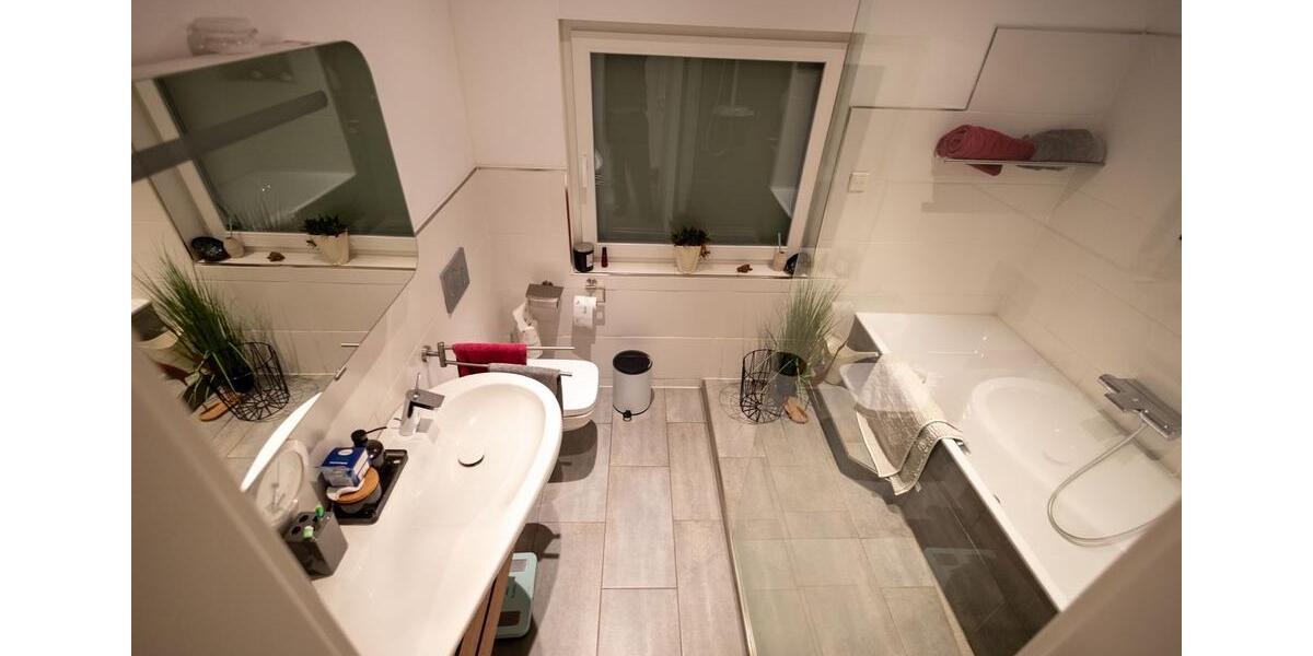 Reihenhaus Gelsenkirchen Erle - 5 Zimmer, 100 m&sup2;, 349.000&euro; | Angebot:25635843