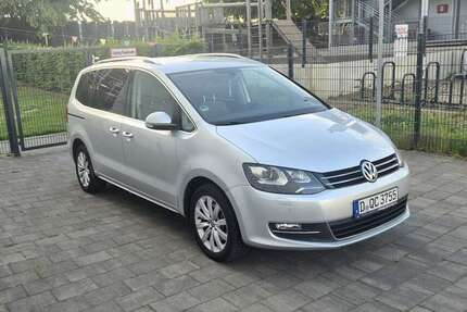 VW Sharan 228.212 km 8.950 &euro; Düsseldorf, Stadt 40597
