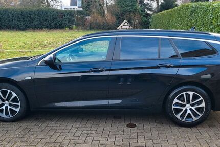 Opel Insignia 109.000 km 11.790 &euro; Meerbusch 40670