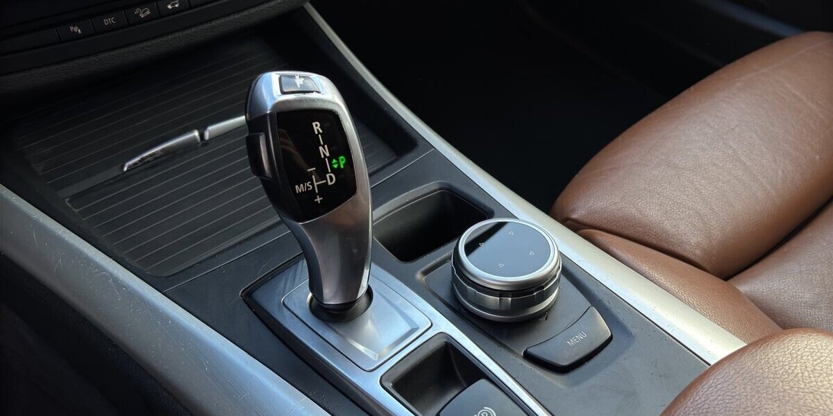 BMW X5 30d xDrive M-Sport Leder Xenon Luft 20´ 195.110 km 13.100 &euro; Wuppertal 42327