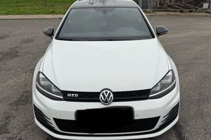 VW Golf 215.000 km 11.000 &euro; Düsseldorf 40227