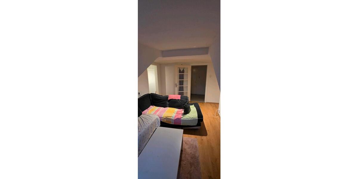 Dachgeschoßwohnung Essen Stadtbezirk III - 2.5 Zimmer, 55 m&sup2;, 480&euro; | Angebot:25872753