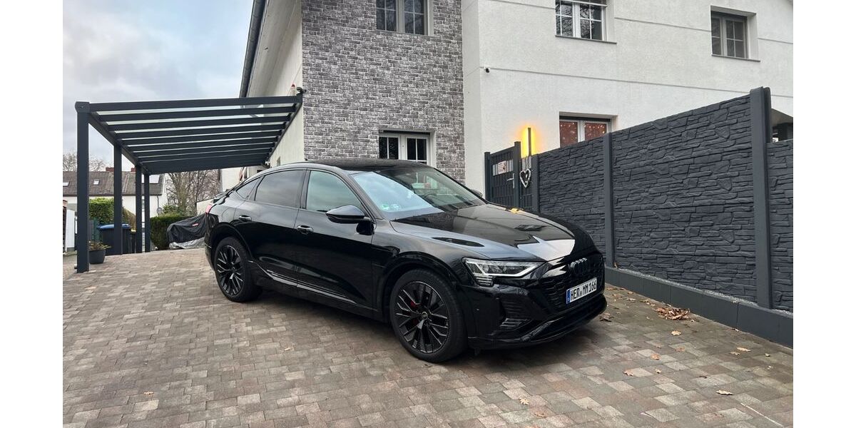 Audi Q8 e-tron 27.500 km 45.699 &euro; Gelsenkirchen 45892