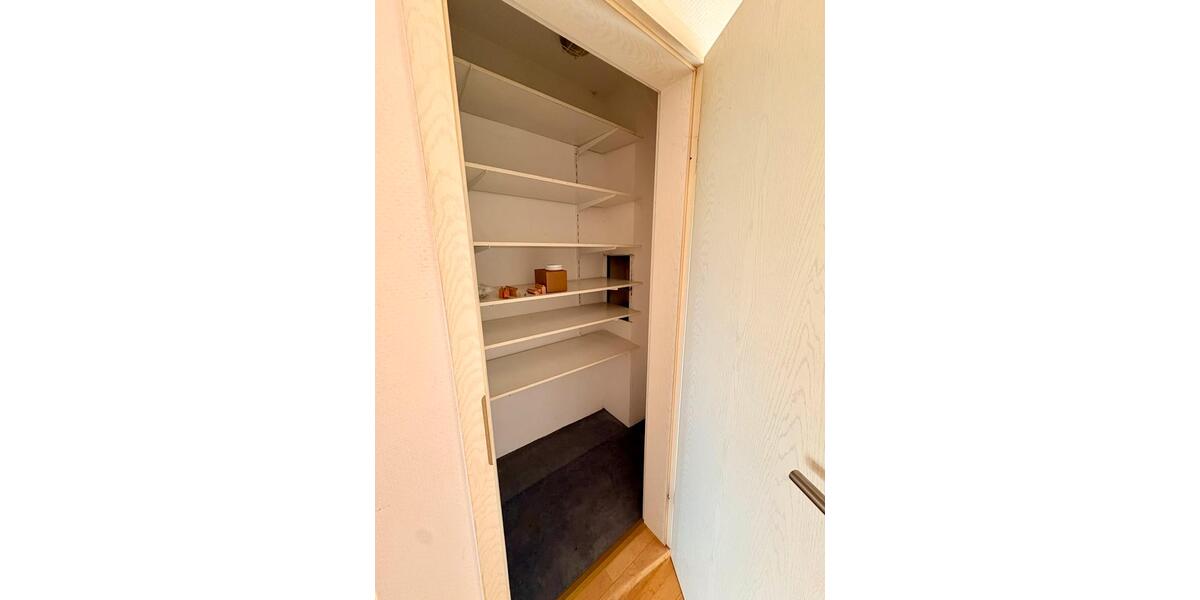 Dachgeschoßwohnung Hattingen Blankenstein - 4 Zimmer, 98 m&sup2;, 210.000&euro; | Angebot:26035213