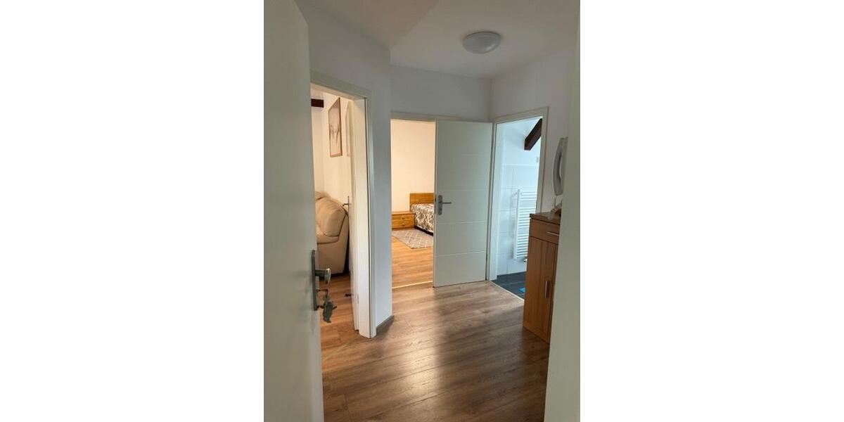 Dachgeschoßwohnung Essen Stadtbezirk IV - 2.5 Zimmer, 60 m&sup2;, 770&euro; | Angebot:25454206