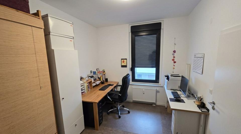 Etagenwohnung Bochum Bochum-Ost - 4.5 Zimmer, 100 m&sup2;, 1.000&euro; | Angebot:27547863