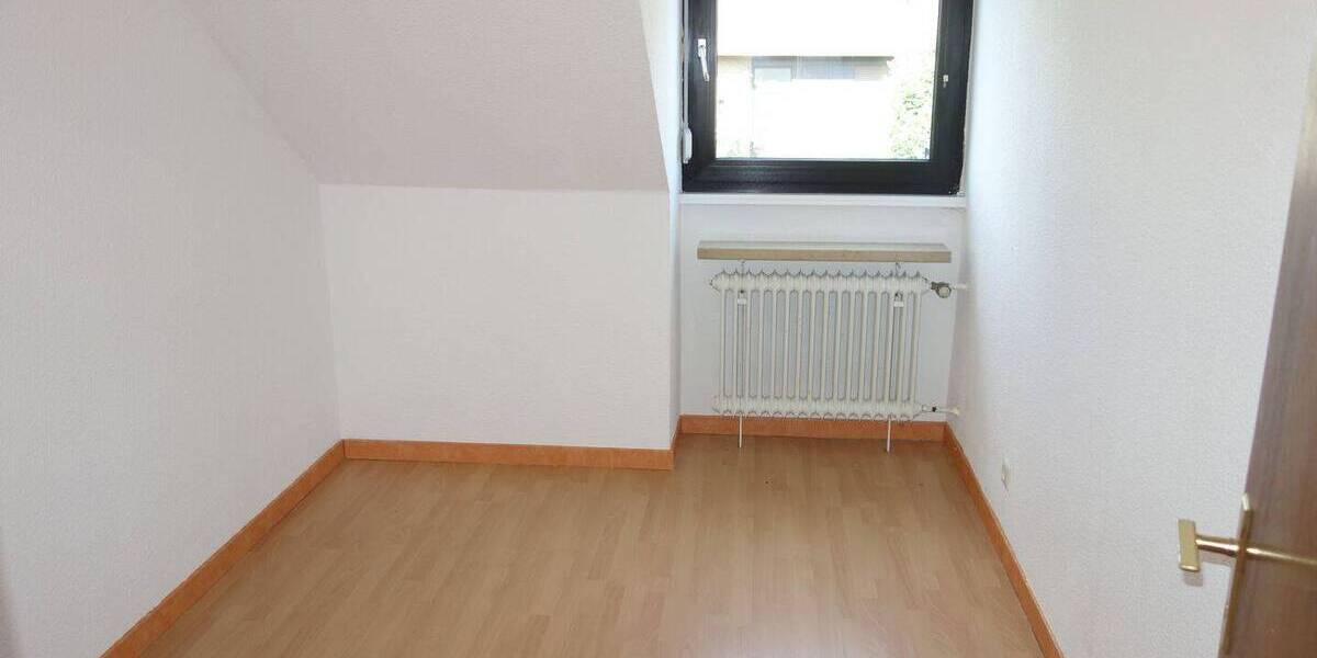 Mehrfamilienhaus, Wohnhaus Düsseldorf Hubbelrath - 7 Zimmer, 237 m&sup2;, 870.000&euro; | Angebot:25727994