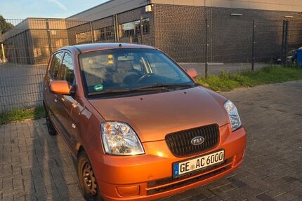 Kia Picanto 196.232 km 2.699 &euro; Gelsenkirchen 45888