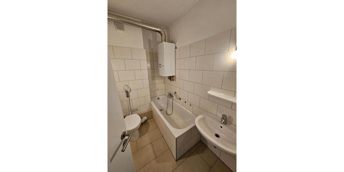 Etagenwohnung Bochum Querenburg - 3 Zimmer, 67 m&sup2;, 525&euro; | Angebot:25950804