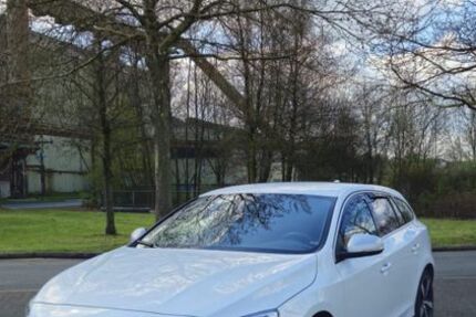 Volvo V60 123.000 km 17.500 &euro; Hattingen 45527