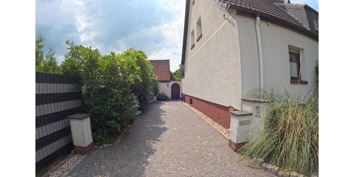 Doppelhaushälfte Duisburg Rheinhausen - 6 Zimmer, 120 m&sup2;, 420.000&euro; | Angebot:27217225