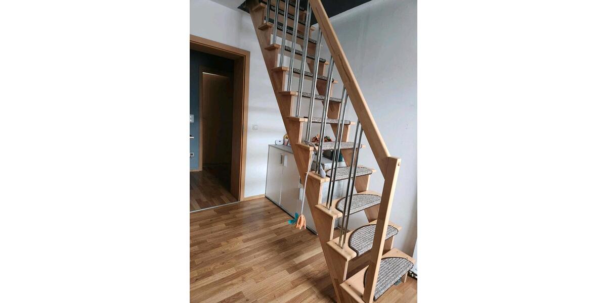 Dachgeschoßwohnung Duisburg Duisburg-Mitte - 8 Zimmer, 164 m&sup2;, 265.000&euro; | Angebot:27167080