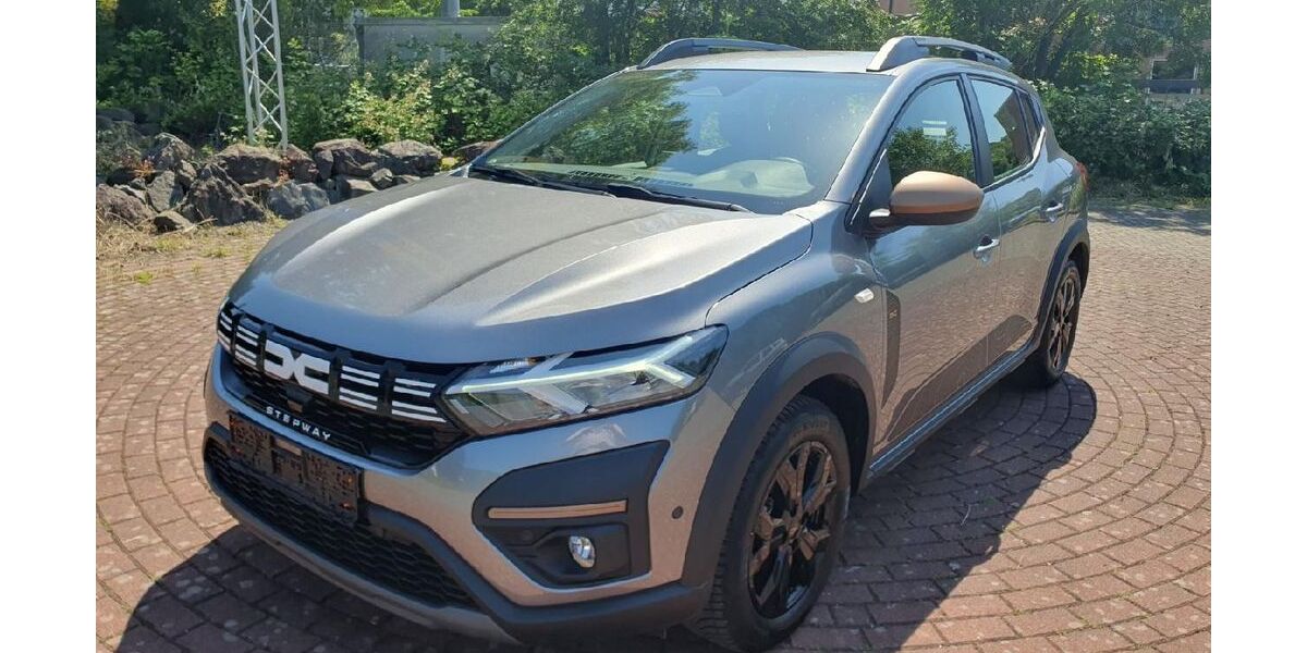 Dacia Sandero 15.000 km 17.495 &euro; Hagen 58091