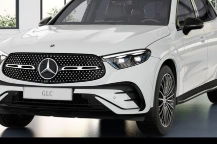 Mercedes-Benz GLC 220 9.900 km 61.990 &euro; Düsseldorf 40470