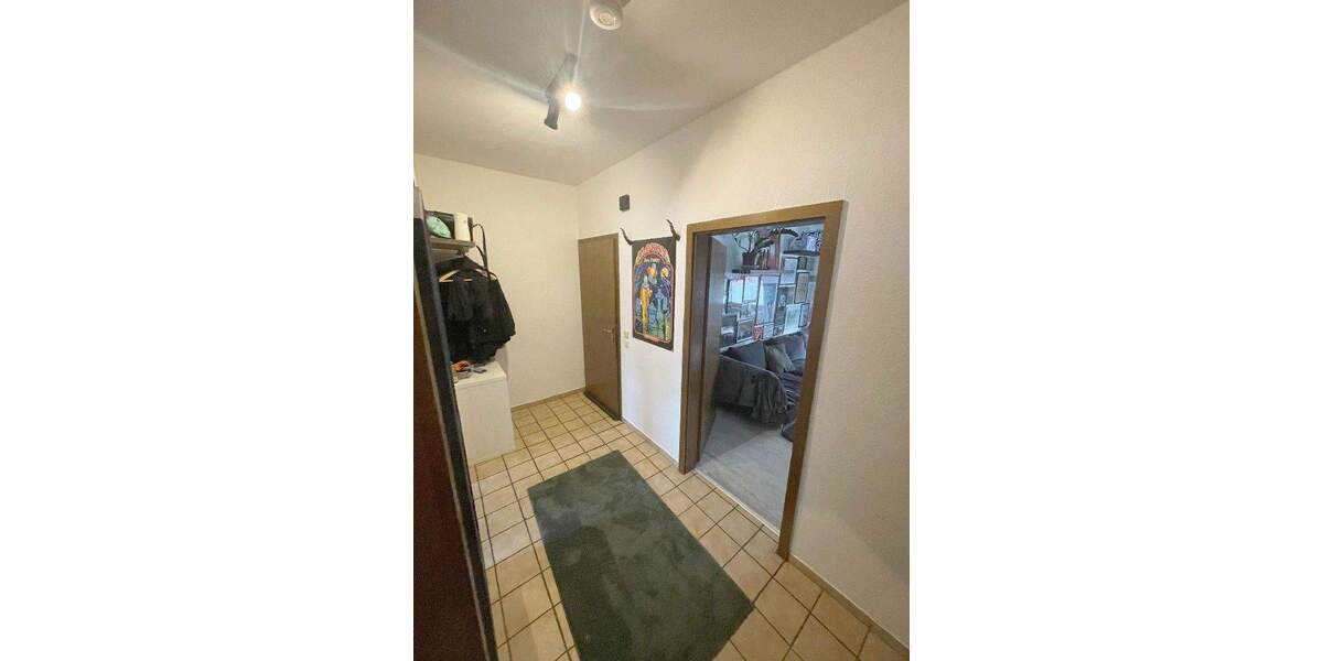 Etagenwohnung Duisburg Marxloh - 2 Zimmer, 49 m&sup2;, 360&euro; | Angebot:26015438