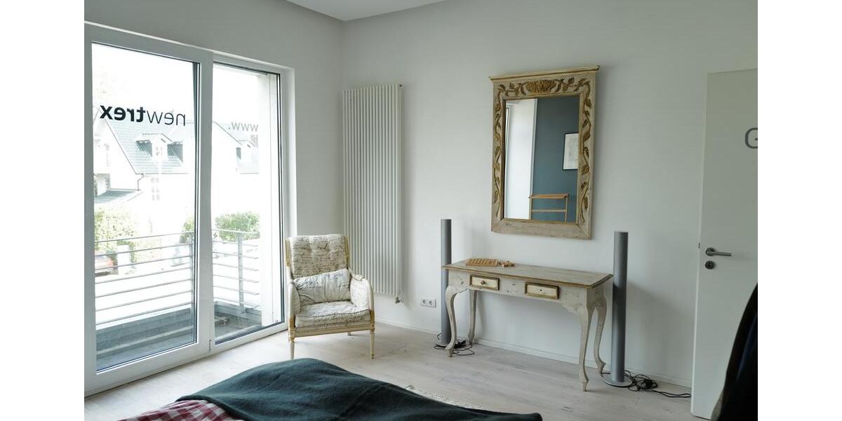 Etagenwohnung Düsseldorf Stadtbezirk 5 - 3 Zimmer, 101 m&sup2;, 1.500&euro; | Angebot:27543159