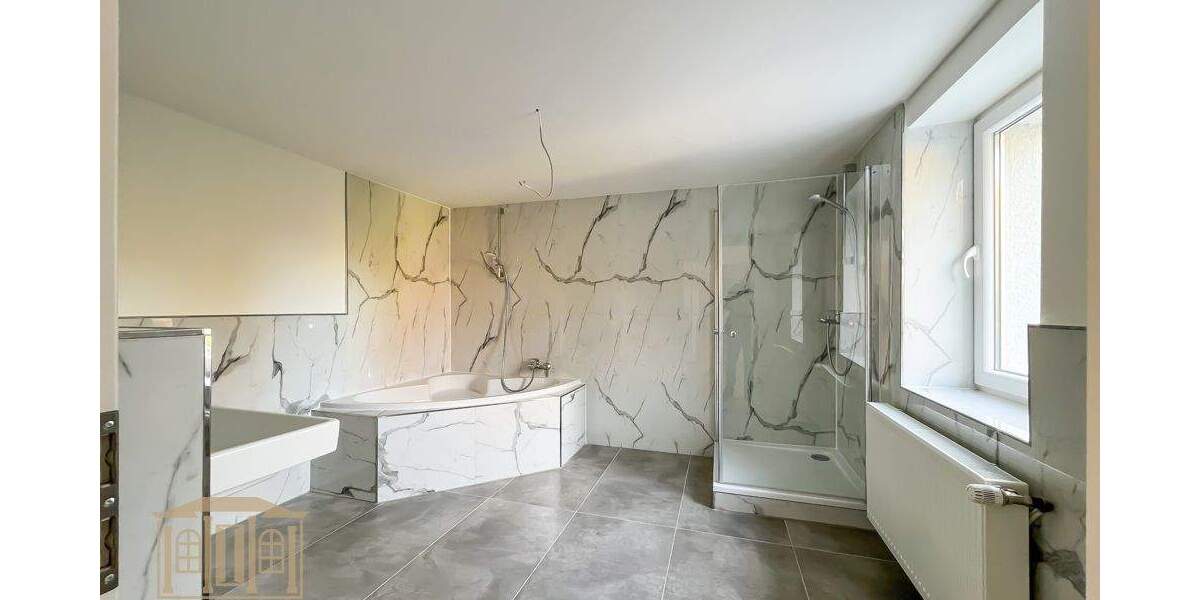 Einfamilienhaus Remscheid Lüttringhausen - 1 Zimmer, 249 m&sup2;, 399.500&euro; | Angebot:25728100