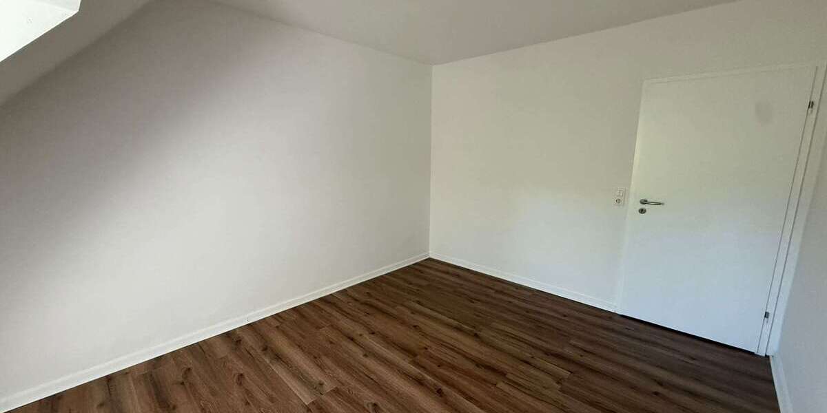 Etagenwohnung Bochum Innenstadt - 2 Zimmer, 55 m&sup2;, 520&euro; | Angebot:27217548