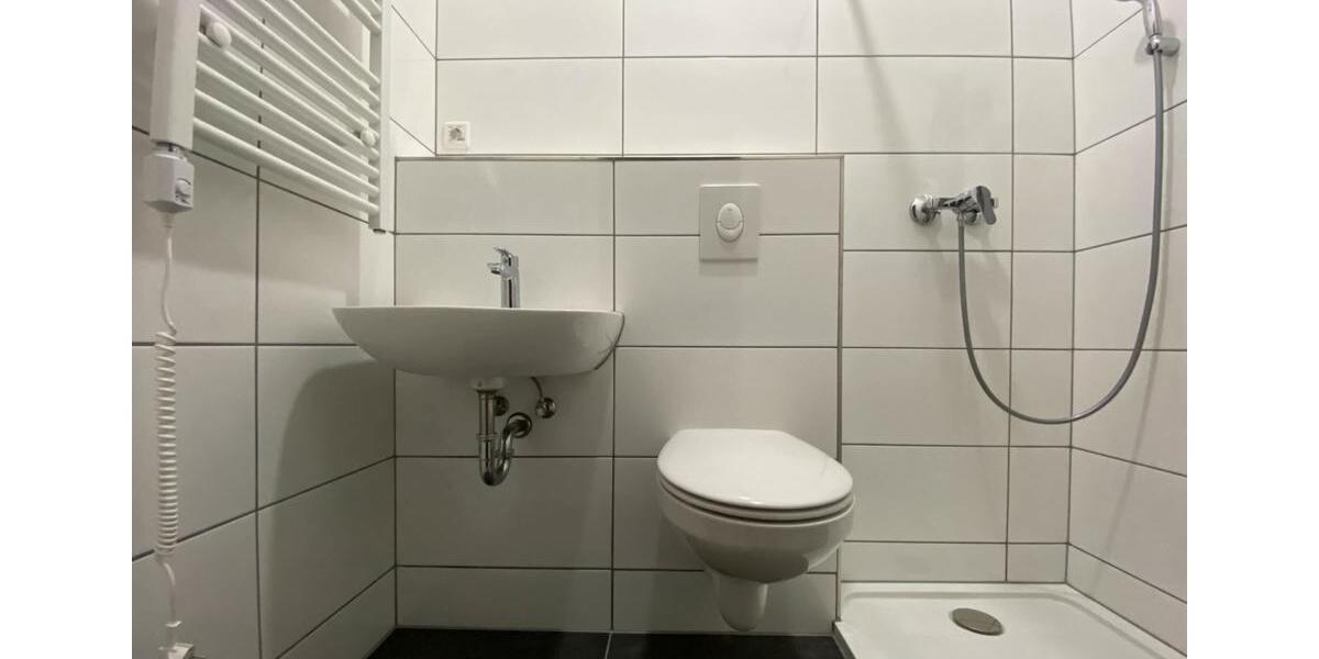 Erdgeschoßwohnung Düsseldorf Derendorf - 1 Zimmer, 20 m&sup2;, 648&euro; | Angebot:25759348