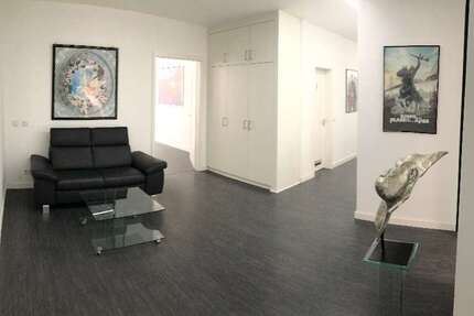 Gewerbeobjekt Düsseldorf - 990&euro; | Angebot:26079090