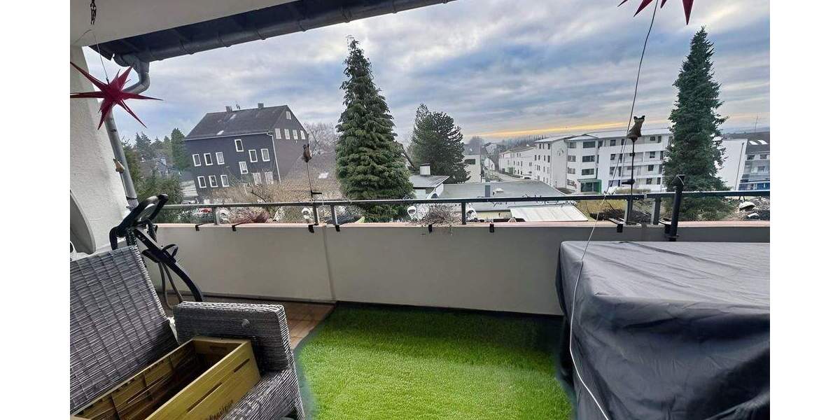 Etagenwohnung Wermelskirchen - 3 Zimmer, 95 m&sup2;, 245.000&euro; | Angebot:25744256