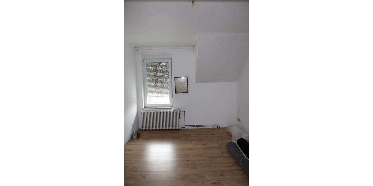 Doppelhaushälfte Duisburg Hamborn - 16 Zimmer, 150 m&sup2;, 430.000&euro; | Angebot:27227541