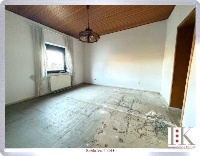 Reihenmittelhaus Neuss Furth-Süd - 7 Zimmer, 158 m&sup2;, 380.000&euro; | Angebot:25748699