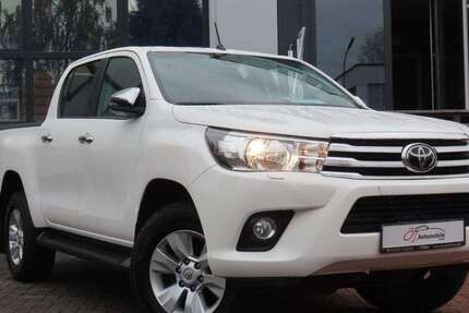 Toyota Hilux 235.188 km 23.490 &euro; Neuss 41469