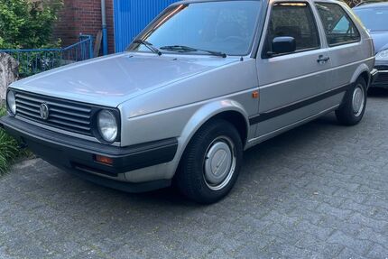 VW Golf 119.895 km 3.990 &euro; Duisburg 47119