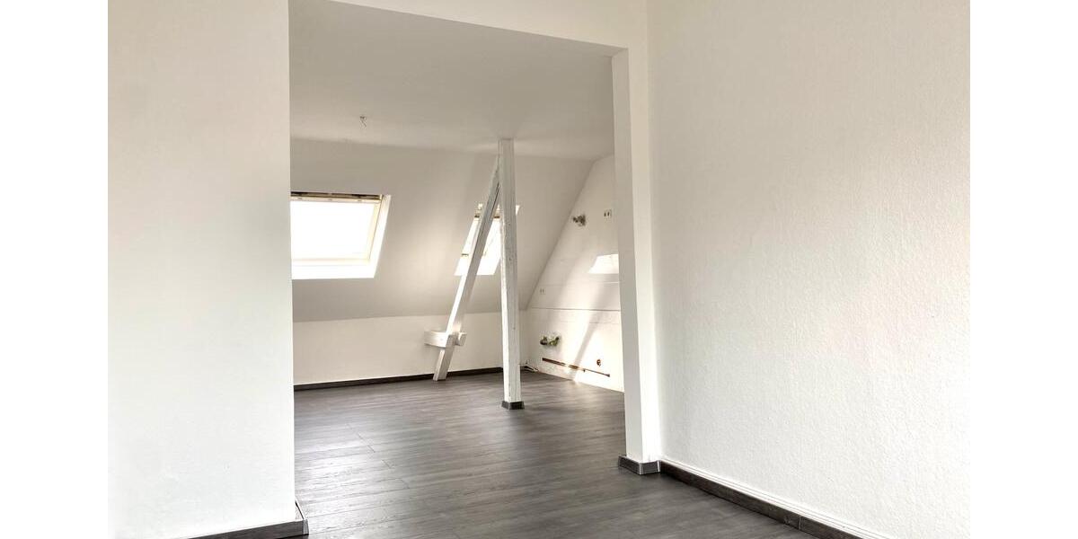 Dachgeschoßwohnung Witten Annen - 3 Zimmer, 68 m&sup2;, 640&euro; | Angebot:25635986