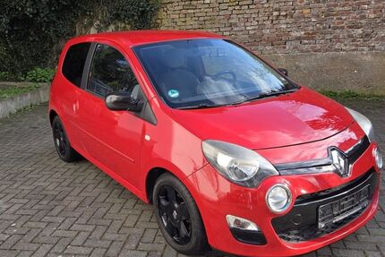Renault Twingo 141.100 km 5.300 &euro; Solingen 42655
