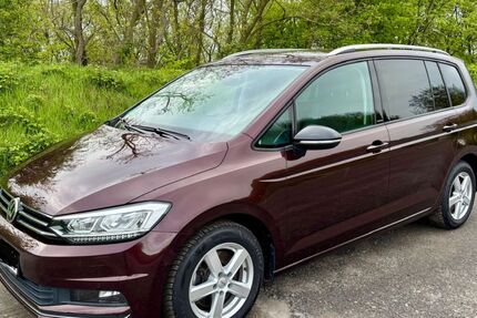 VW Touran 124.500 km 17.900 &euro; Gladbeck 45966