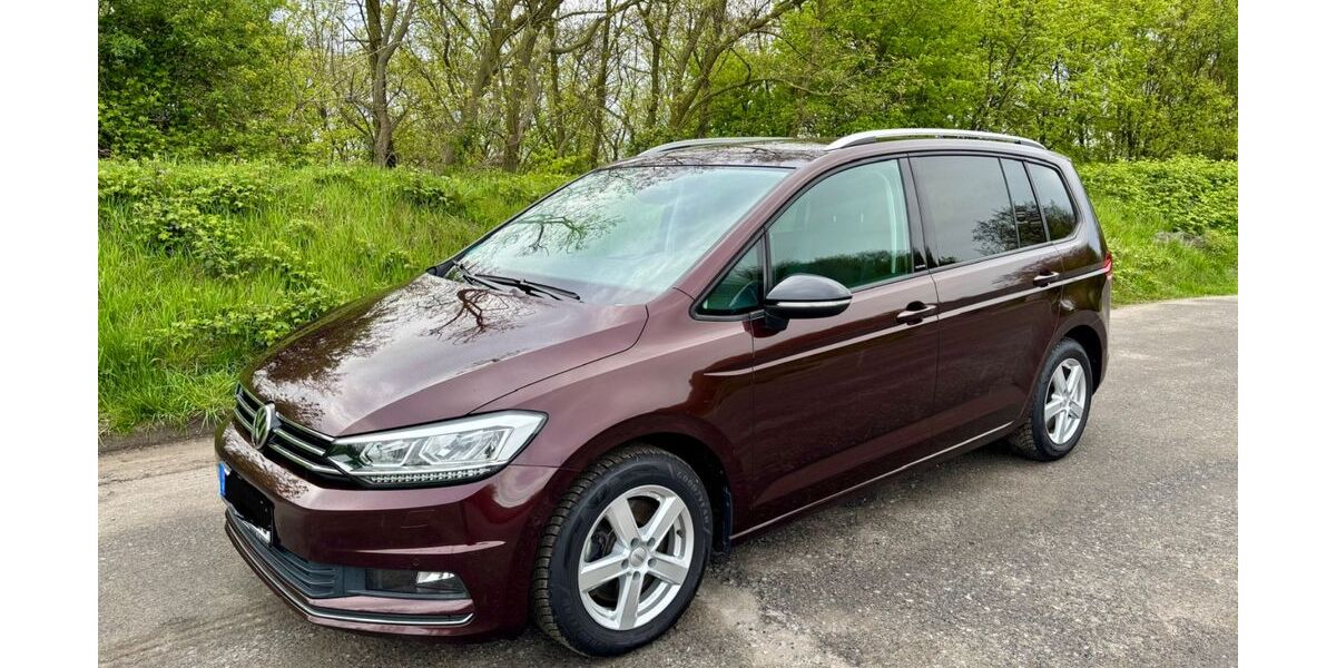 VW Touran 124.500 km 17.900 &euro; Gladbeck 45966