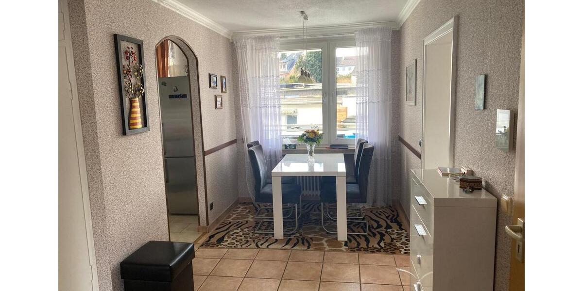 Etagenwohnung Wuppertal Arrenberg - 3 Zimmer, 100 m&sup2;, 230.000&euro; | Angebot:26779096