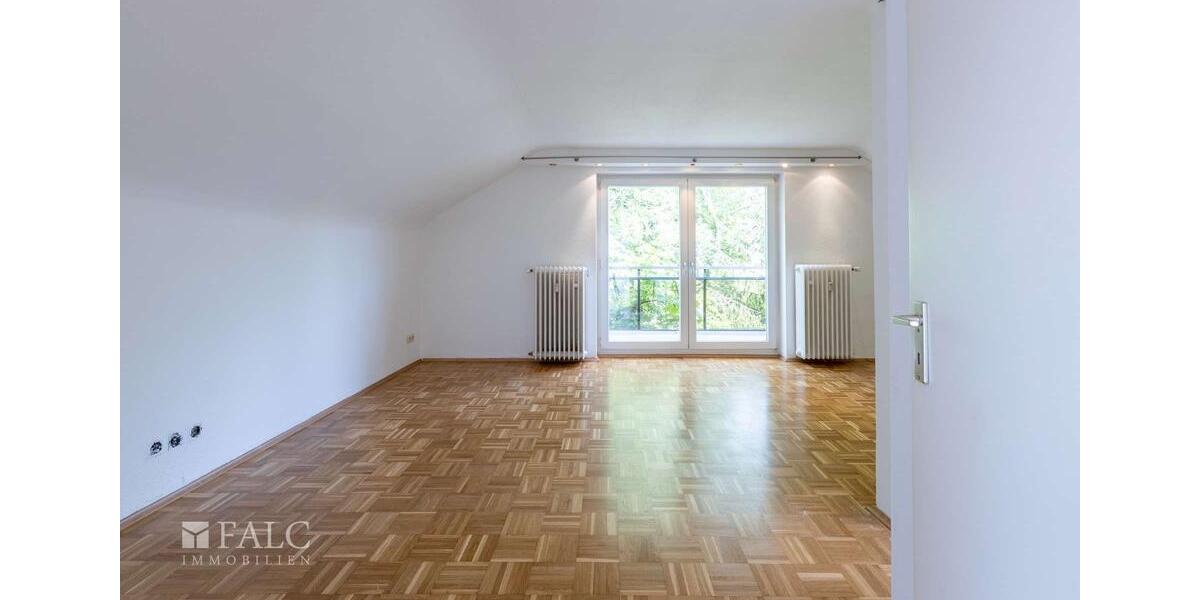 Dachgeschoßwohnung Essen Stadtbezirk II - 2.5 Zimmer, 51 m&sup2;, 510&euro; | Angebot:24676783