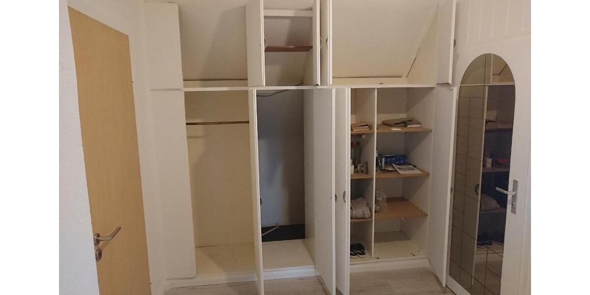Dachgeschoßwohnung Solingen Wald - 2 Zimmer, 78 m&sup2;, 650&euro; | Angebot:27553825