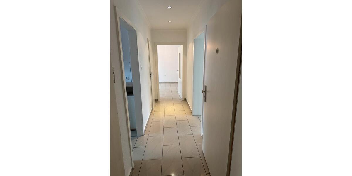 Etagenwohnung Essen Stadtbezirk III - 3 Zimmer, 65 m&sup2;, 840&euro; | Angebot:25858684