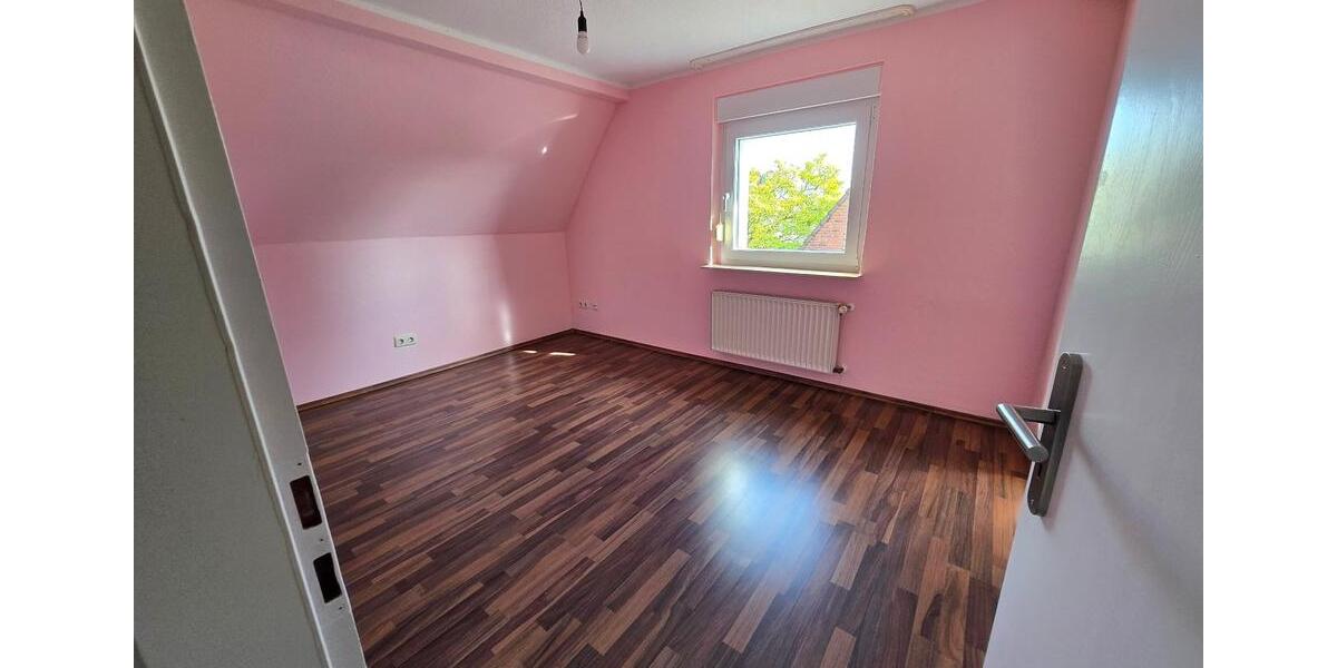 Einfamilienhaus Meerbusch Kierst - 6 Zimmer, 141 m&sup2;, 765.000&euro; | Angebot:27535003