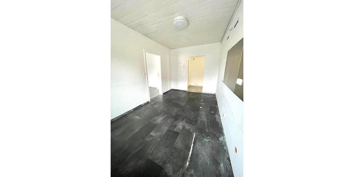 Etagenwohnung Herne Sodingen - 5.5 Zimmer, 122 m&sup2;, 1.100&euro; | Angebot:25844811