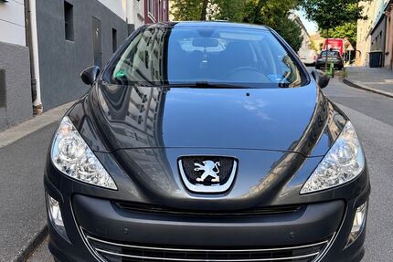 Peugeot 308 160.000 km 2.900 &euro; Hagen 58095